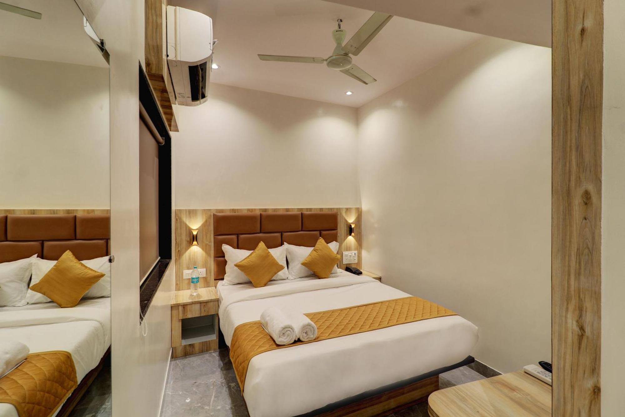Hotel Enigma Inn مومباي المظهر الخارجي الصورة