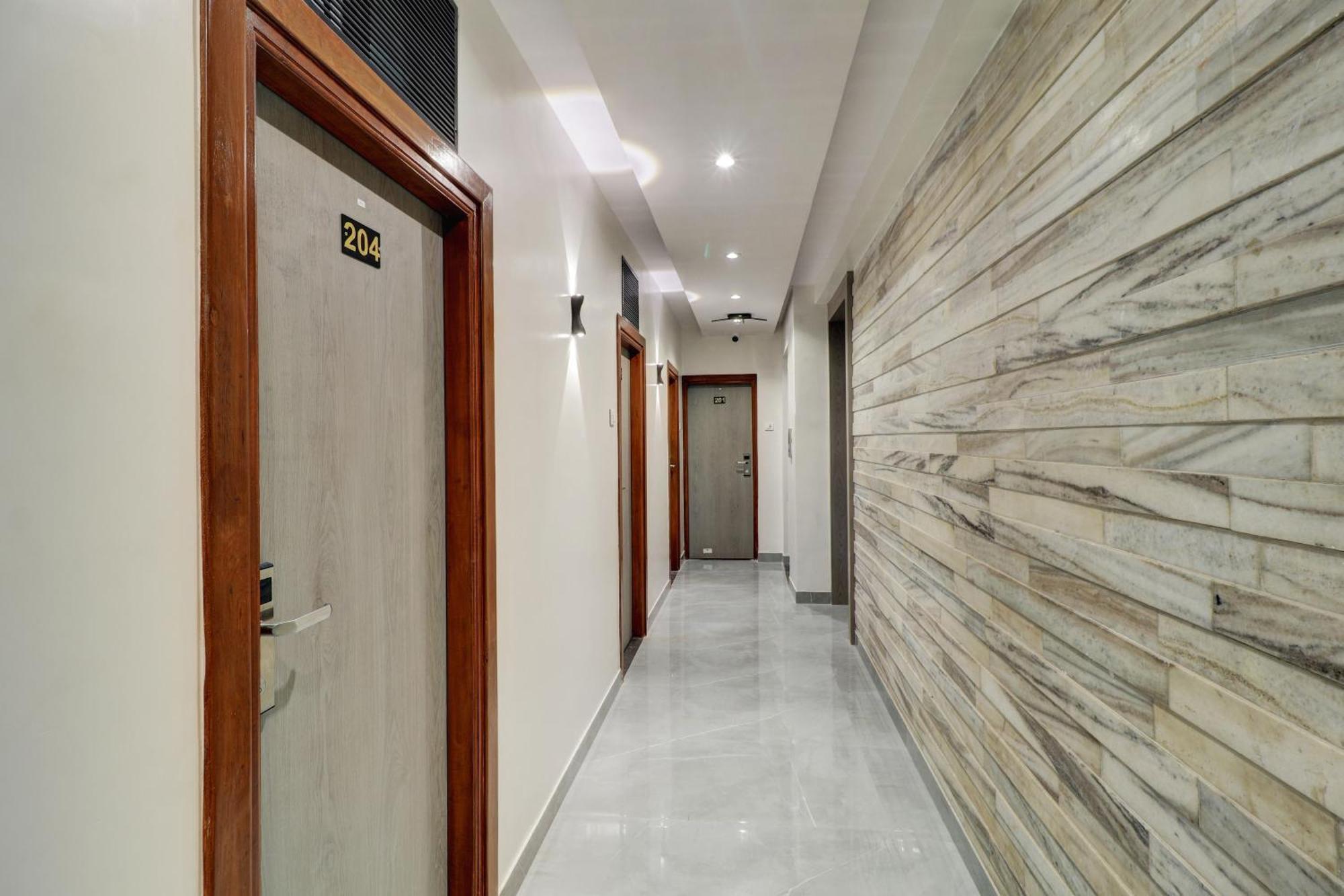 Hotel Enigma Inn مومباي المظهر الخارجي الصورة